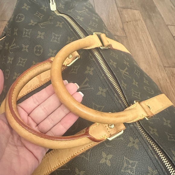 Louis Vuitton Keepall 55 - Picture 10 of 16